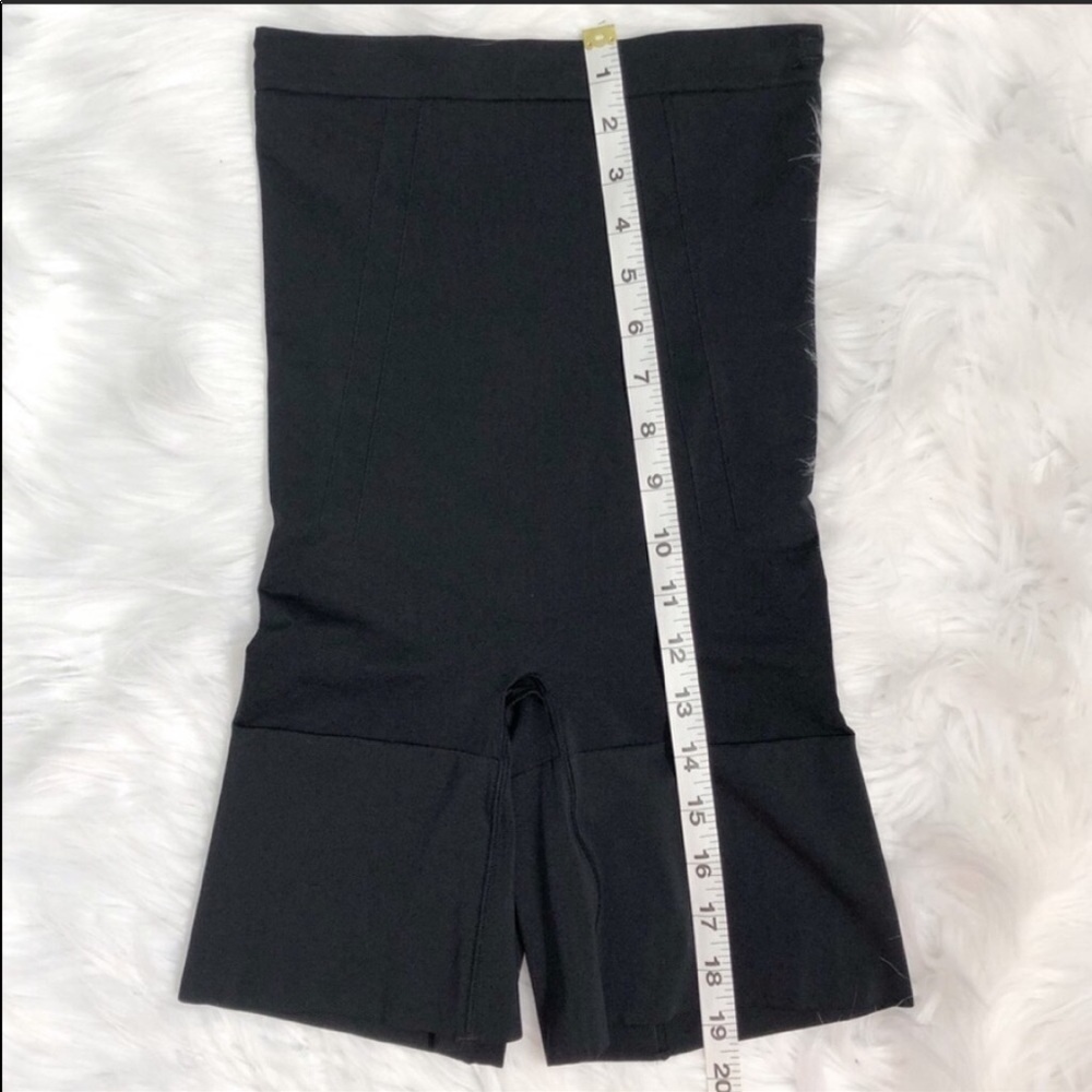 Spanx Oncore High Waist Mid Thigh Shaper! - Picture 4 of 7